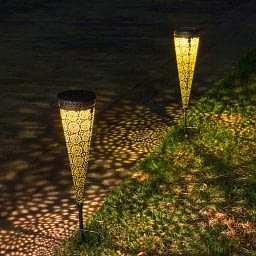 Garden lights